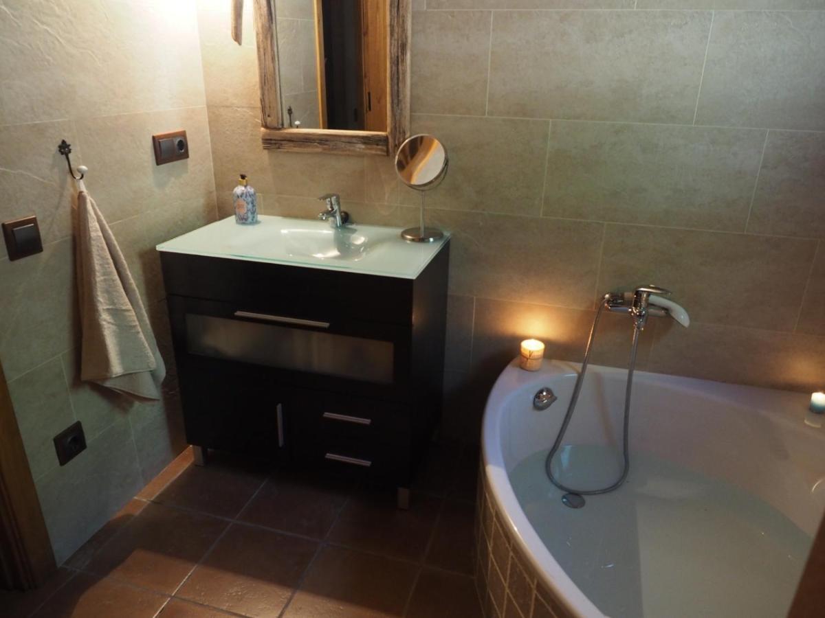 Els Noguers Turisme Villa Castellar del Riu Luaran gambar
